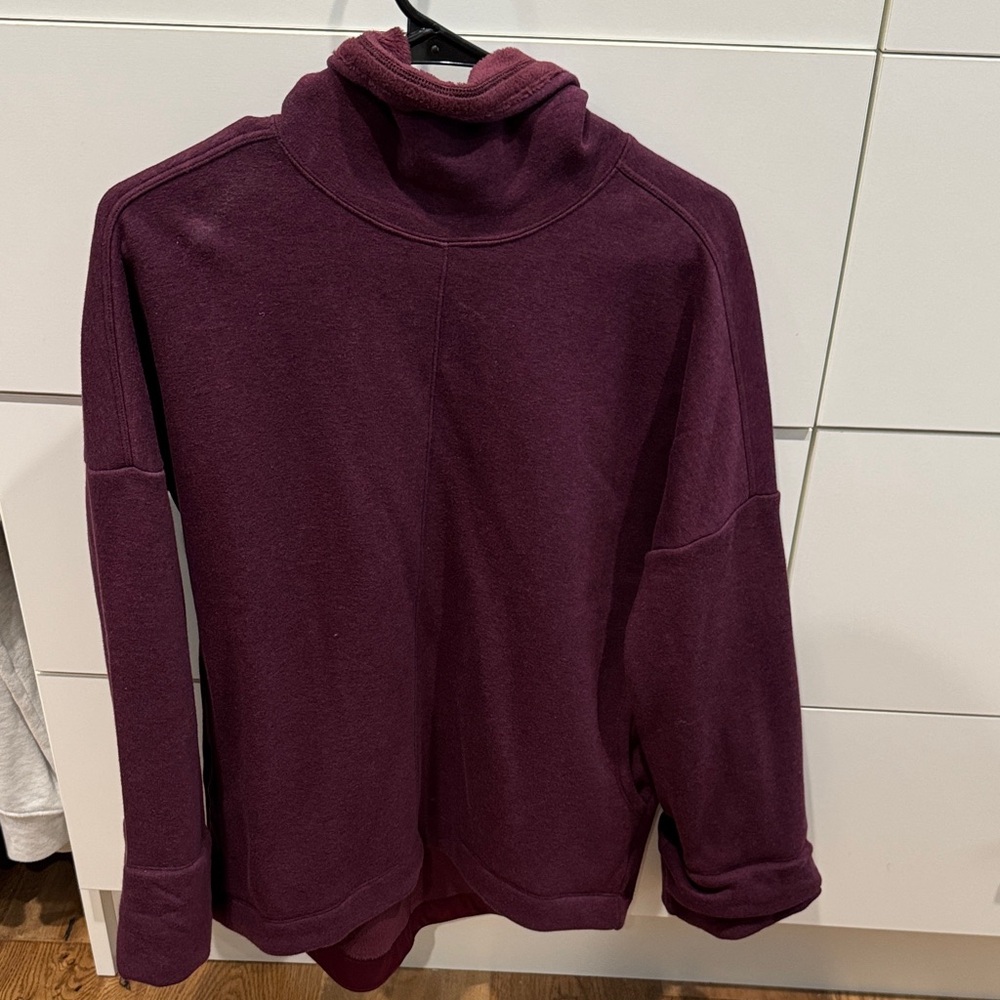 Women’s oversized sweatshirt from athleta